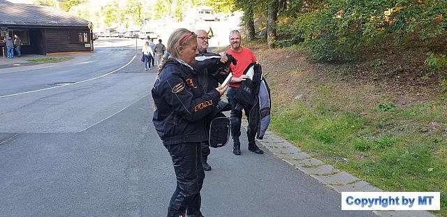 70573680 923146044719256 8234483802957676544 o 923146041385923